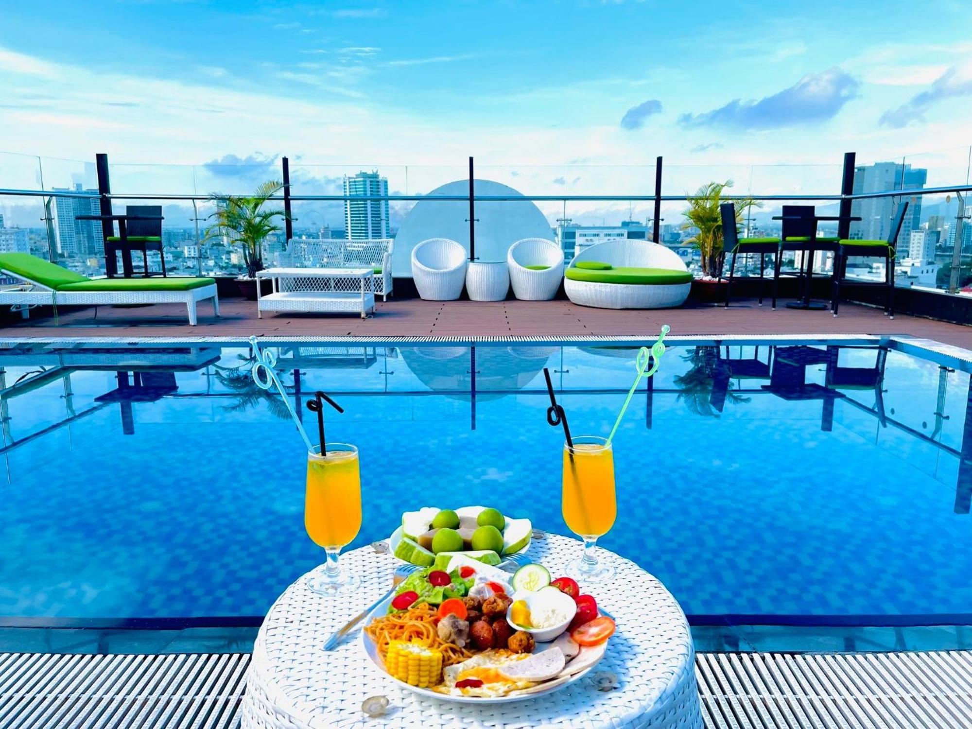 Roliva Hotel&Apartment Danang Bagian luar foto