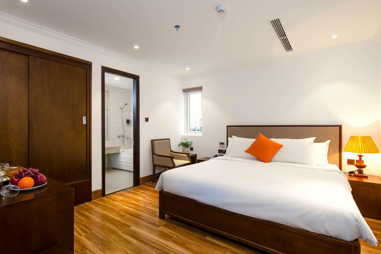 Roliva Hotel&Apartment Danang Bagian luar foto