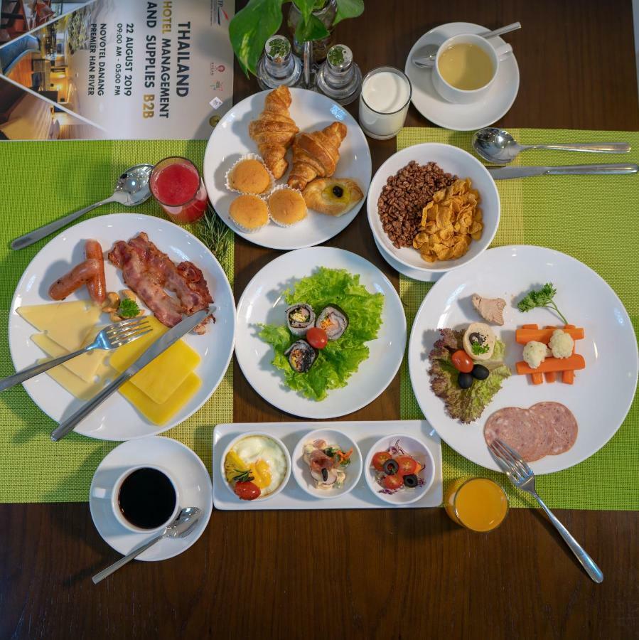 Roliva Hotel&Apartment Danang Bagian luar foto
