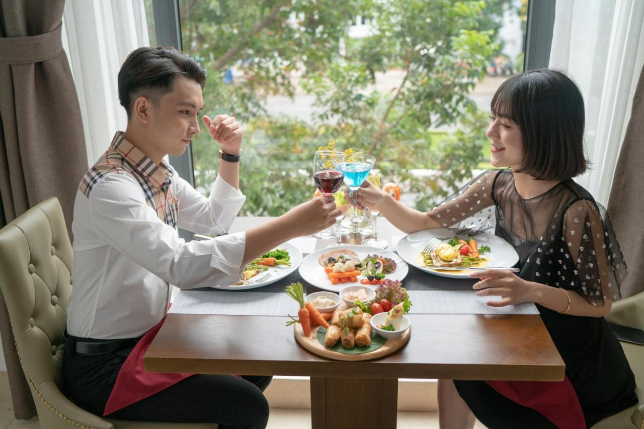Roliva Hotel&Apartment Danang Bagian luar foto